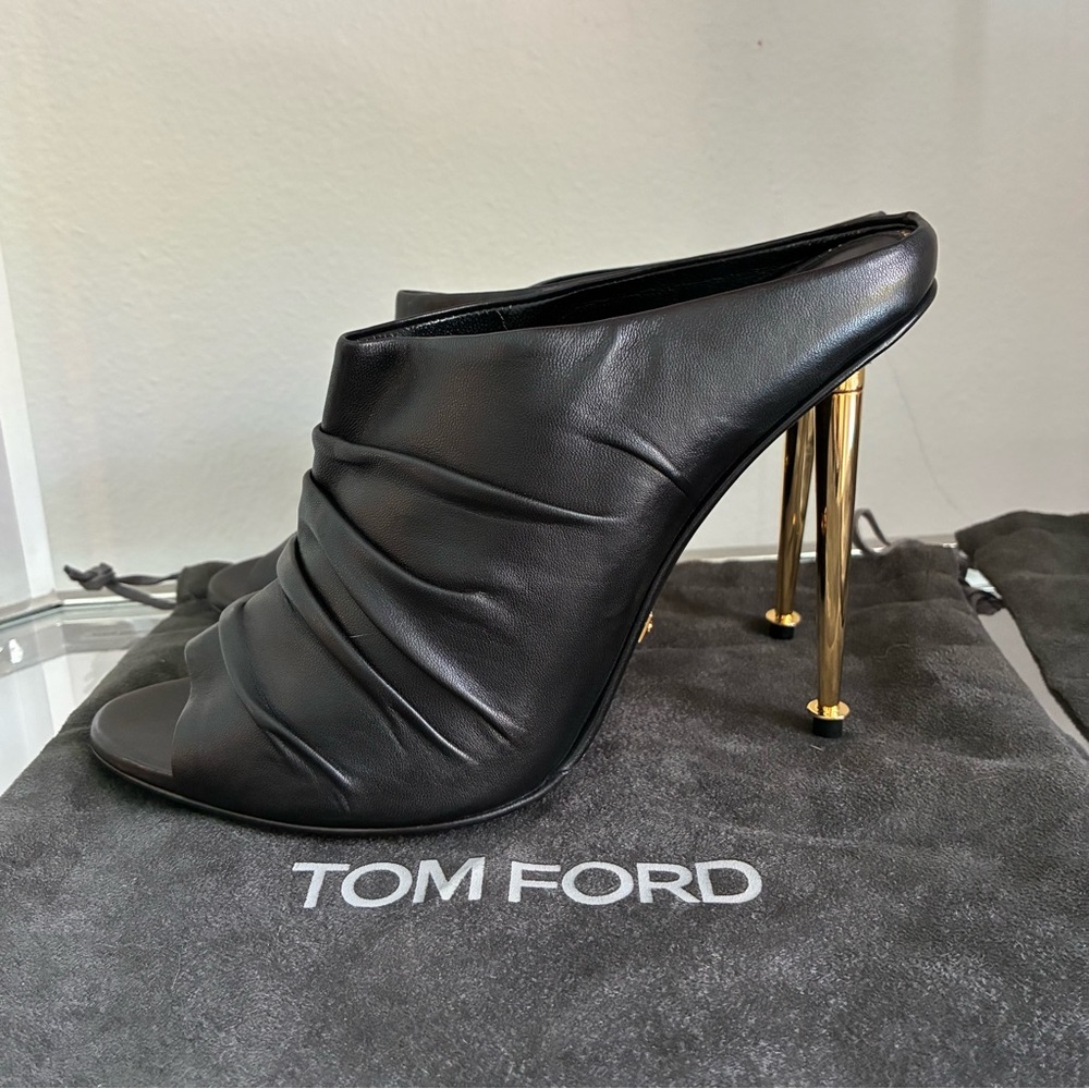*NWT* Tom Ford 37.5 Black Lamb Leather Heeled Mules